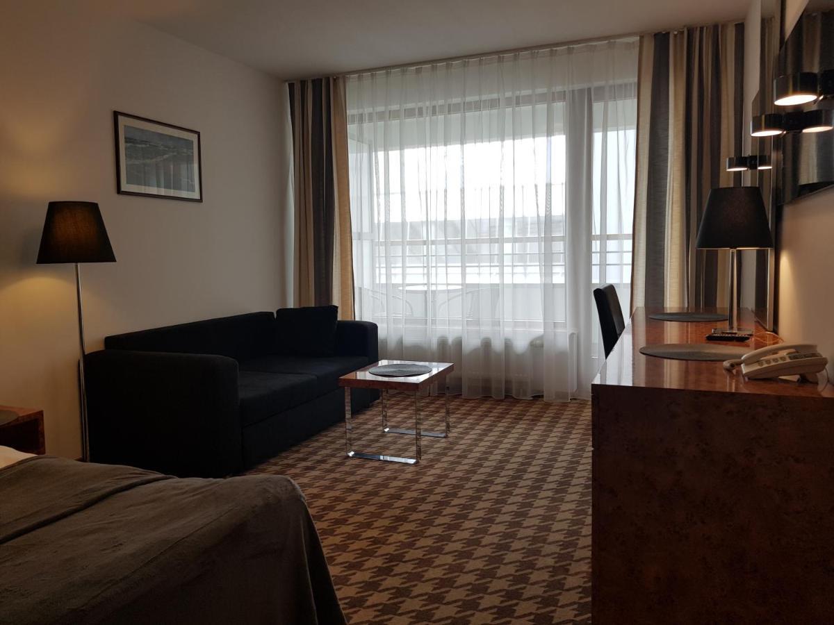 Apartament W Hotelu Sand Kołobrzeg Esterno foto